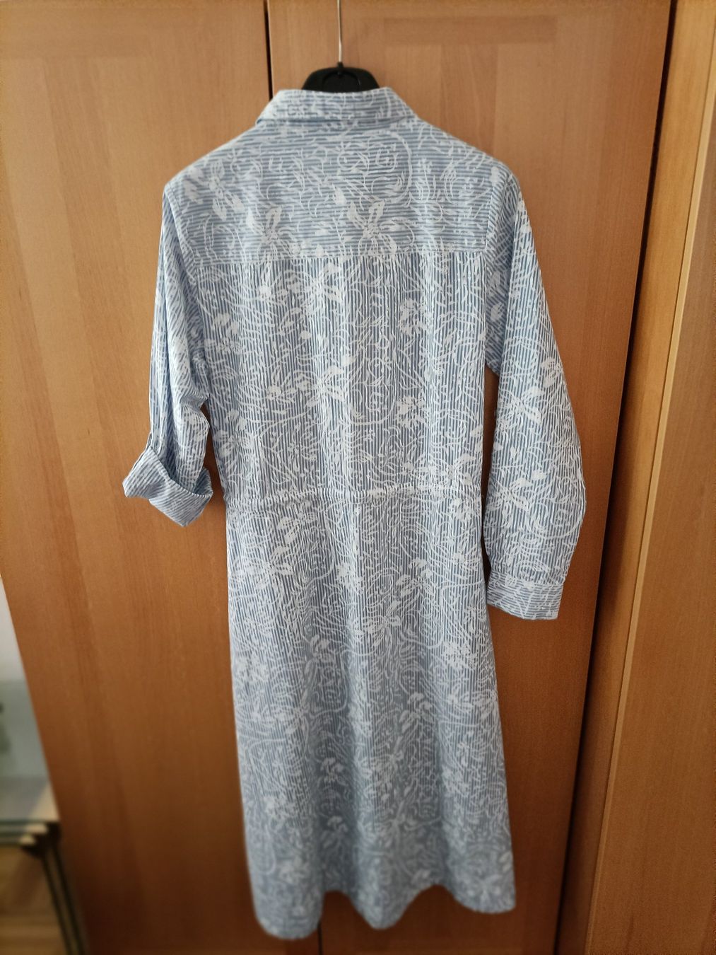 Kleider: Hemdblusenkleid ATELIER MAREE, Basel, blauweiss Grösse S – Gebraucht aus Thalwil von bla_dht5 1