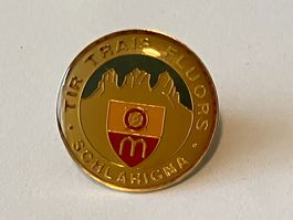 1 Pin Tir Trais Fluors Schlarigna