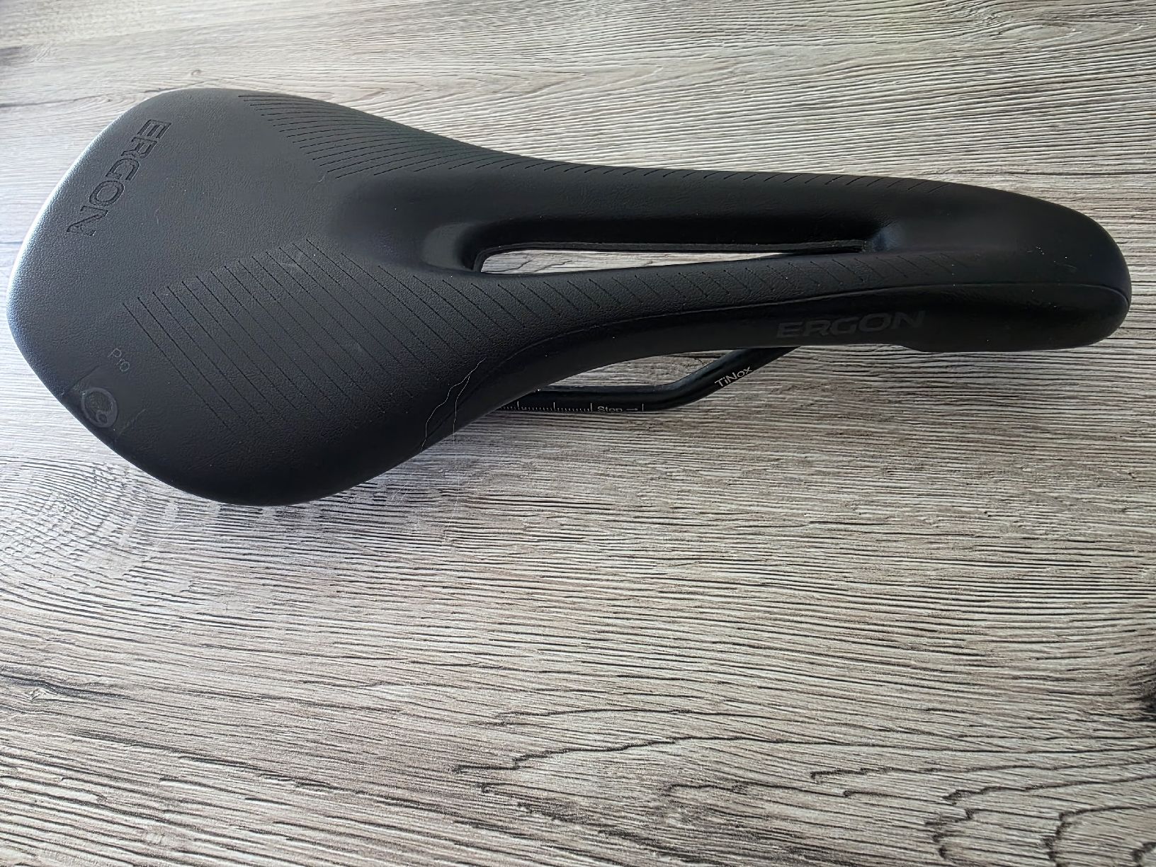 Ergon Pezzi di ricambio: Ergon SR Pro Lady M/L – Usato da Sünikon venduto da nicci010