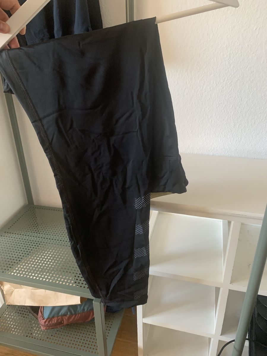 Leggings: 2 x Sportleggins – Usato da Basel venduto da ari_xy65 3