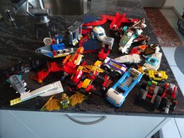 Lego Konvolut verschiedene Neuwertiger  Zustand ca.2.2KG