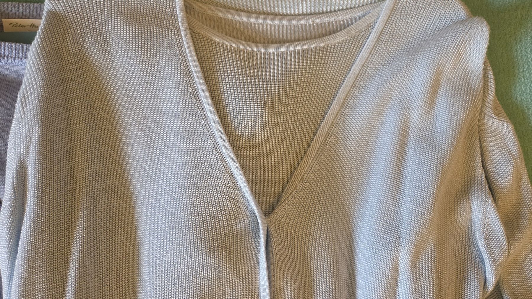 Kleiderpakete: 5 Peter Hahn Damen Strickjacken und Pullover – Gebraucht aus Binningen von Entruempeln 3
