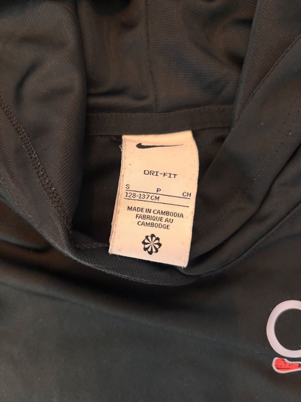 Nike Maglioni & Felpe: CR7 Pullover, Gr. 128-134 – Nuovo (secondo la descrizione) da Klingnau venduto da Tiara2023 2