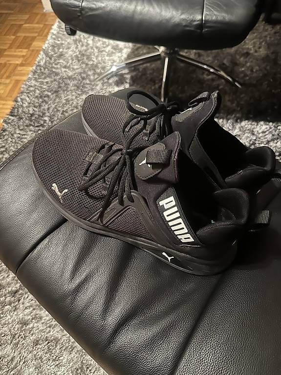 Herrenschuhe: Puma sniekers – Gebraucht aus Luzern von Modano02