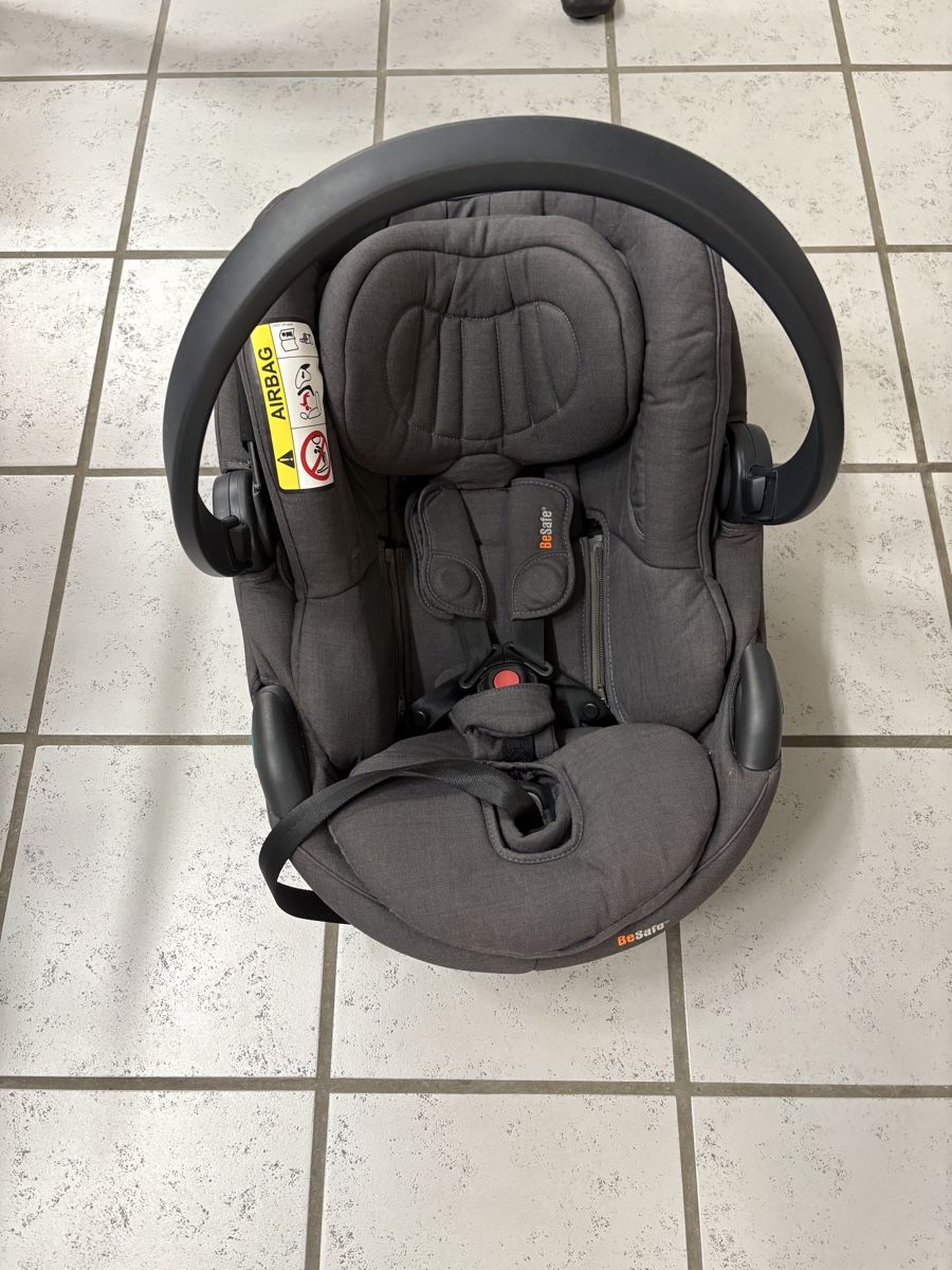 Seggiolini per auto: BeSafe Babyschale iZi Go Modular X inkl Base – Usato da Holderbank AG venduto da cargobulle
