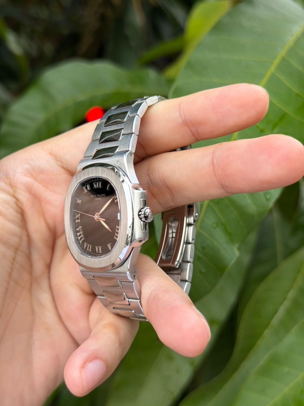 Patek Philippe Orologi: Patek Philippe Nautilus réf. 3800 Full set 2006 – Usato da La Corbaz venduto da ts5_567x 3