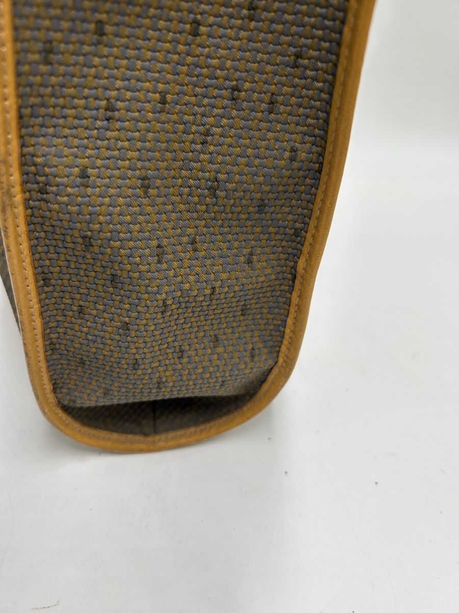 Saint Laurent Borse da donna: Sac cabas Yves Saint Laurent  – Usato da fribourg venduto da Retroverso 4