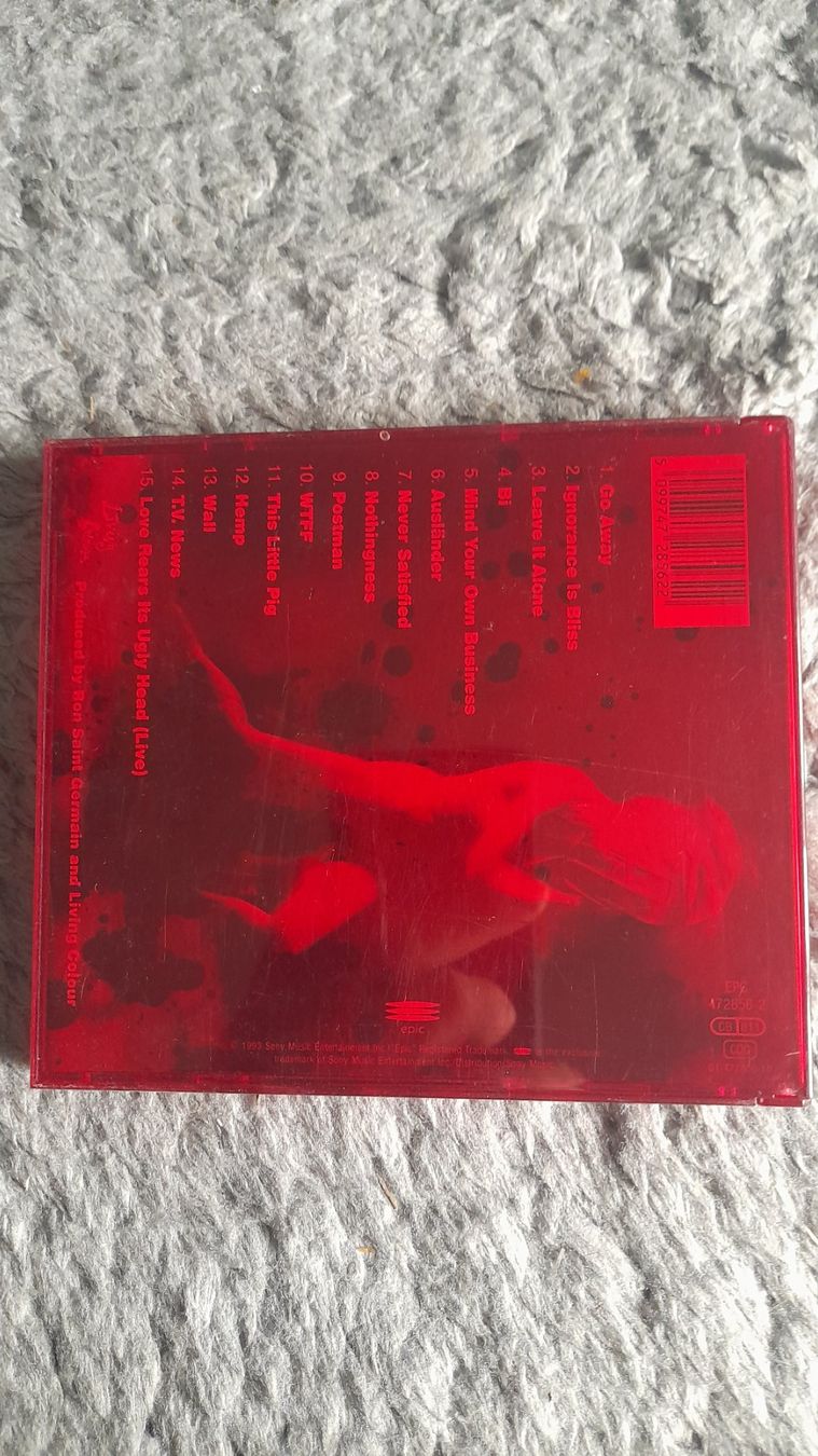 CD: LIVING COLOUR     STAIN    CD – Usato da Wetzikon ZH venduto da Ramones01 1