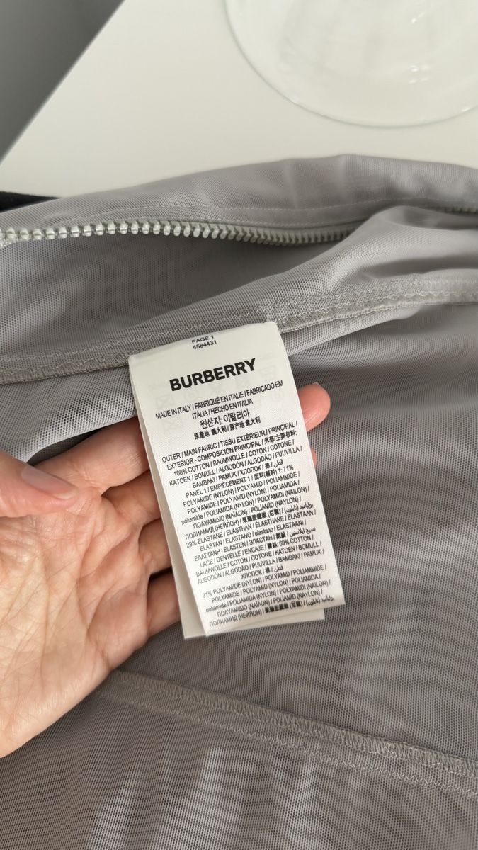Burberry Top: Burberry corset – Nuovo e nell'imballaggio originale da Paradiso venduto da viorea 5