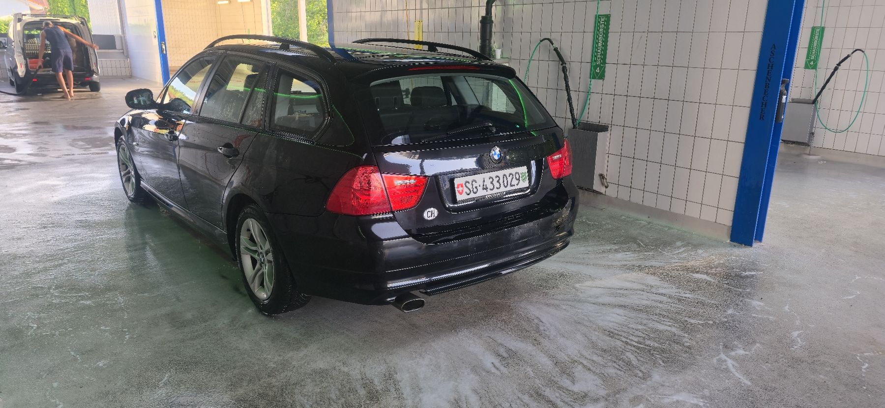 BMW Autos: bmw 320 xdriwe – D'occasion à Wil SG par tot_jl8b 5