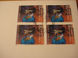 Liechtenstein 2002, Marke Bees in Space, Einzel + 4erbl