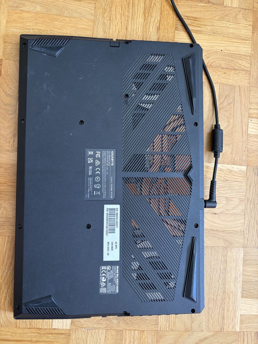 Gigabyte Notebooks: Gigabyte G5 Gaming Laptop RTX4050 – Gebraucht aus Basel von tra_2sqy 4
