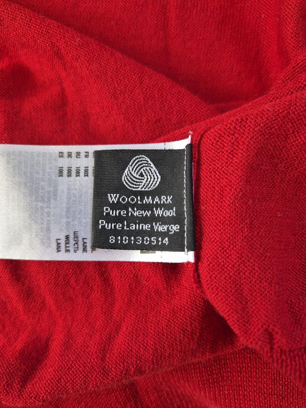Uniqlo Maglioni & Felpe: Pulli Cardigan Uniqlo rot dünn – Usato da Fislisbach venduto da kio_x9dg 3