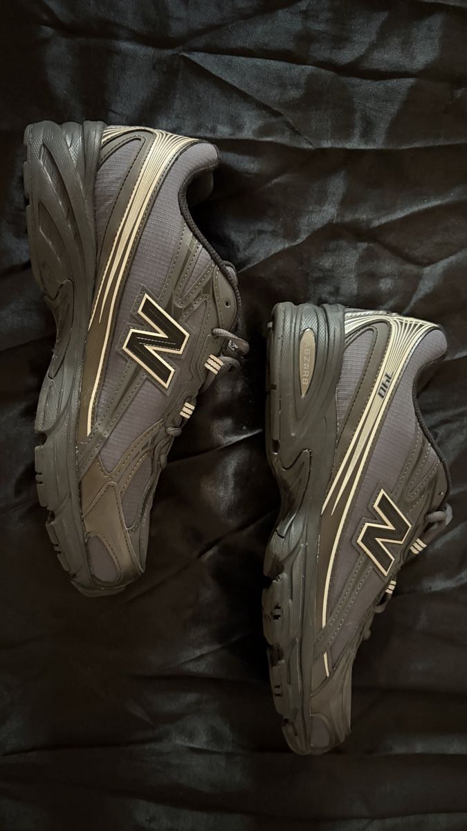 New Balance Herrenschuhe: New Balance 740 – Neu (gemäss Beschreibung) aus Zürich von lolita4455 1