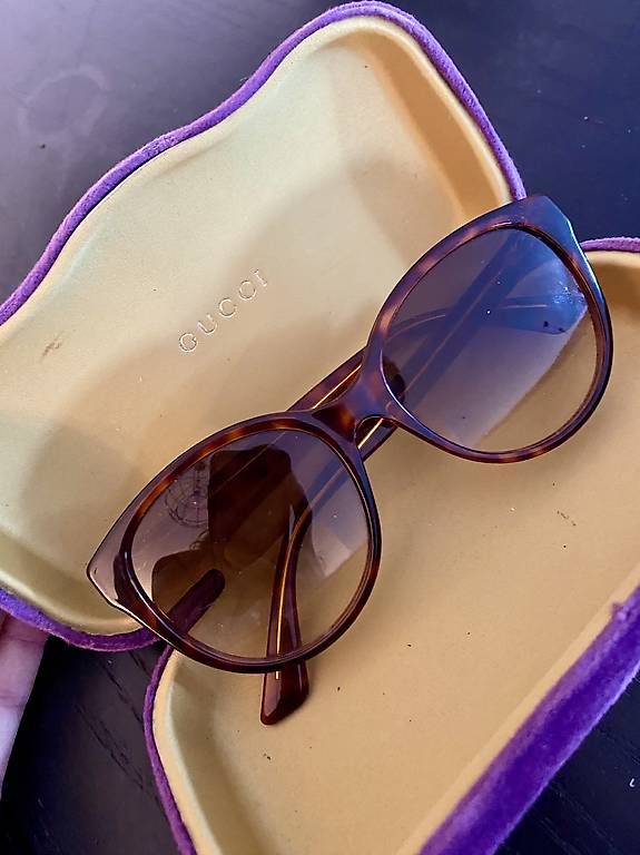 Gucci Occhiali & Lenti: Lunettes de soleil Gucci – Usato da Monthey venduto da sel_6h8m 1