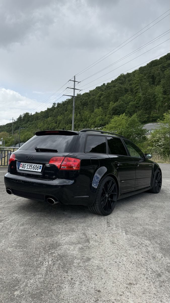 Audi Automobili: Audi RS4 B7 Frisch ab MFK – Usato da oftringen venduto da babanico 2
