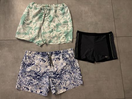 3 swimsuits L, green is Bluemint, it is 190 euro
