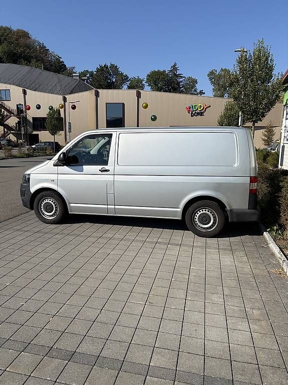 VW Automobili: VW T5 frisch ab MFK – Usato da Huttwil venduto da Matu123 4
