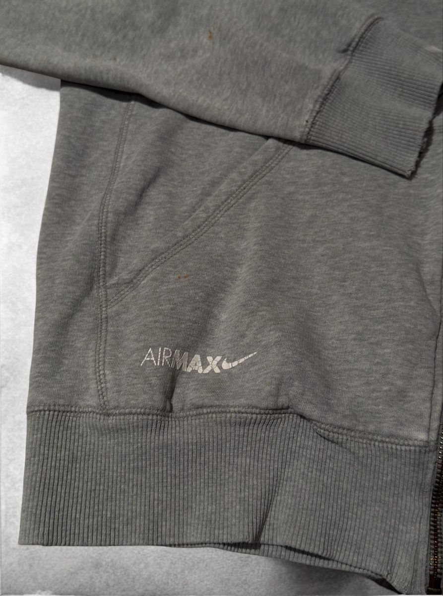 Nike Giacche: Nike Airmax Sweatjacket (M) – Nuovo (secondo la descrizione) da Aarburg venduto da syning46 1