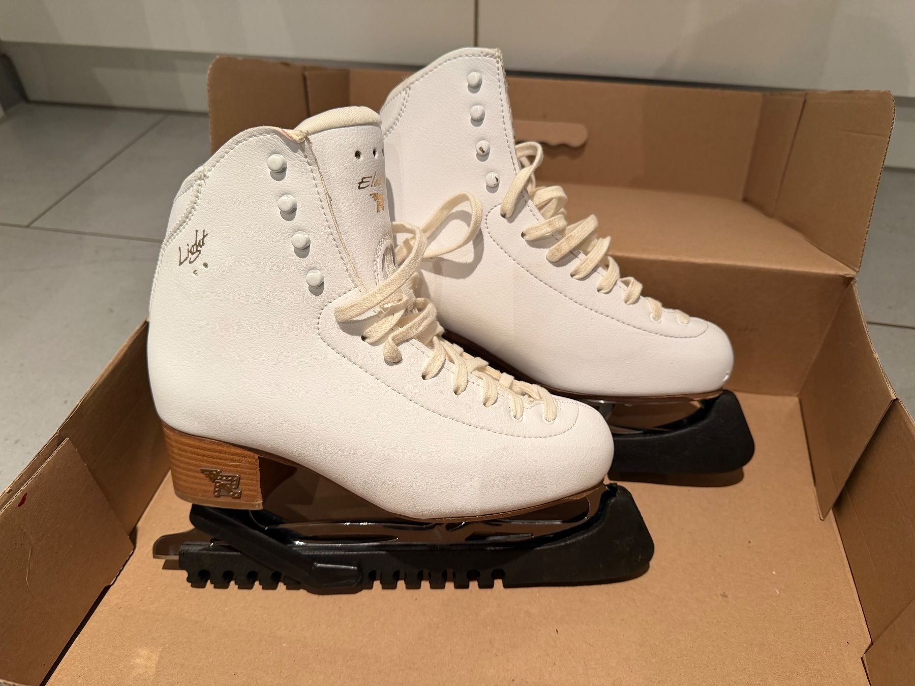 Schlittschuhe: Elektra white – Gebraucht aus Tägerwilen von tobler08