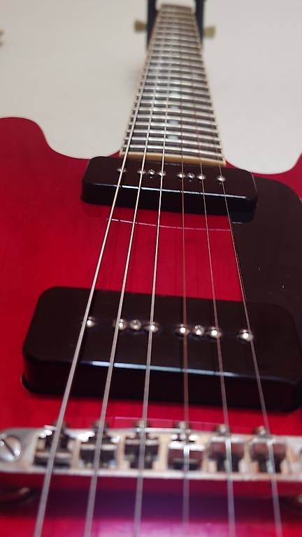 Epiphone Musikinstrumente: Epiphone ES-339 P90 PRO - Cherry red - inkl. Gurt & Tasche – Gebraucht aus Dürnten von Mf5 2
