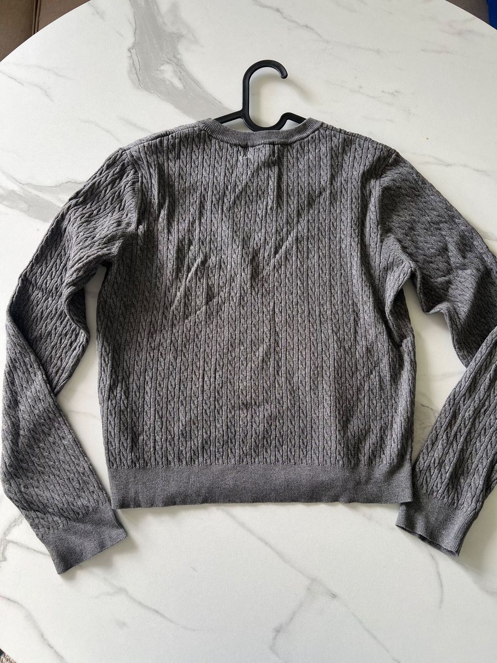 H&M Maglioni & Felpe: Pullover in Grau H&M S/36 – Nuovo (secondo la descrizione) da Ebmatingen venduto da Charliz 1