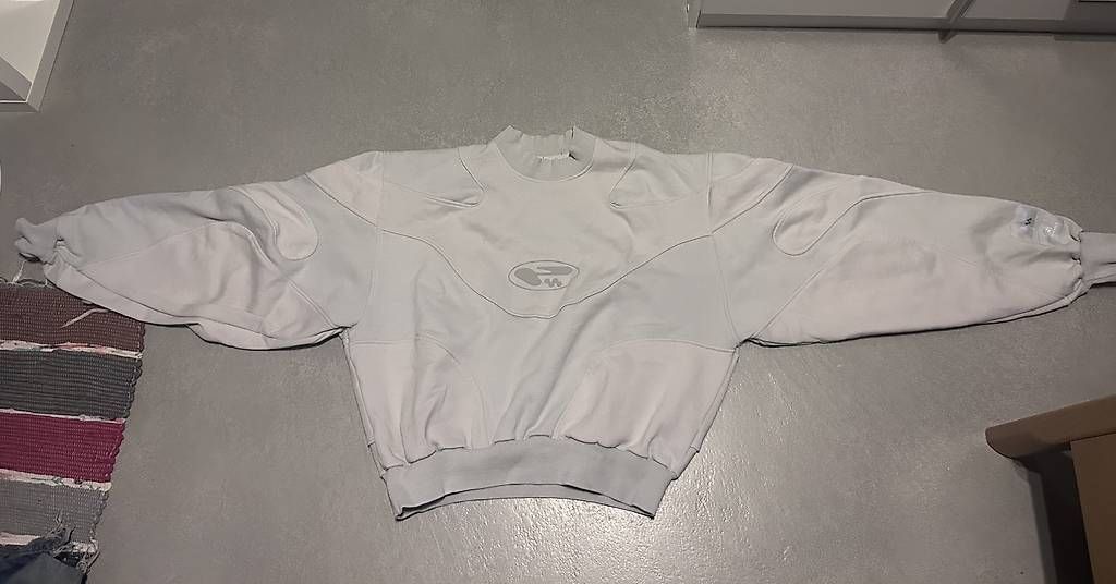 Maglioni & Felpe: Premium Pullover  – Usato da Dübendorf venduto da mai_9gpv 2