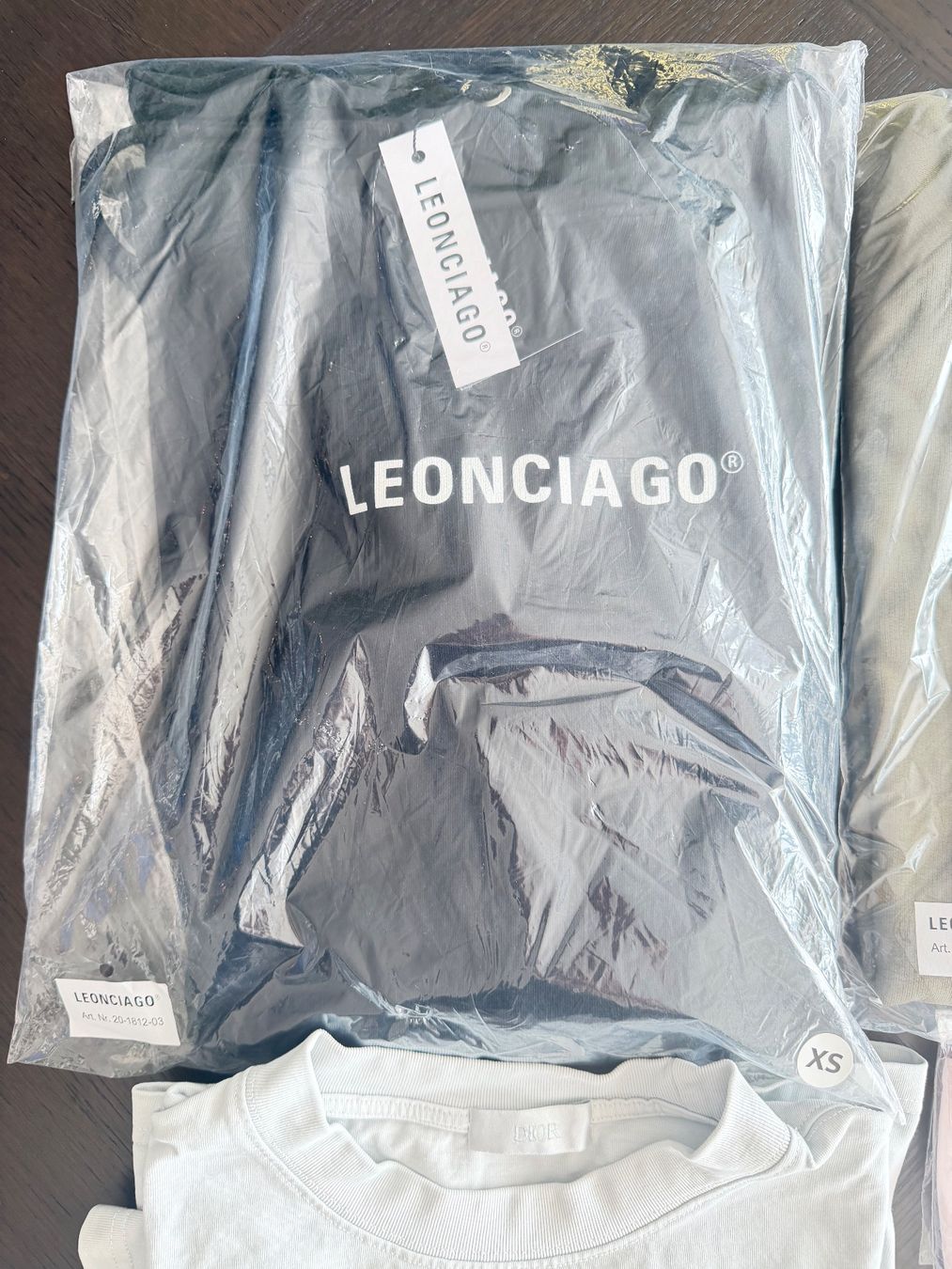 Lotti di vestiti: KLEIDERPACKET T-SHIRT UDN PULLOVER SIEHE BILDER AB CHF 1.- – Nuovo (secondo la descrizione) da Zollikofen venduto da Level_911 6