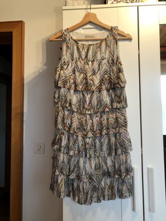 Kleid von KOOKAI Gr. 34