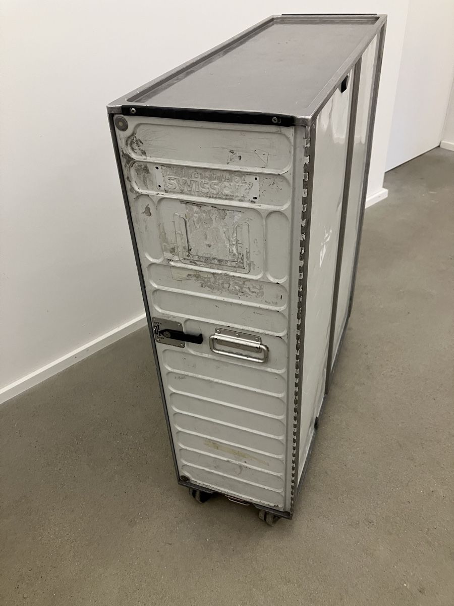 Swissair Altro in Aeronautica: Swissair Trolley Fullsize – Usato da Schaffhausen venduto da Ultima0 4