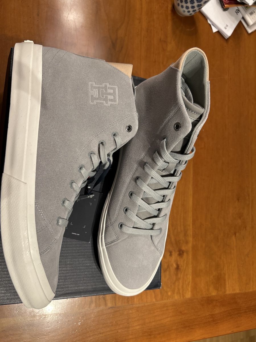 Tommy Hilfiger Scarpe da uomo: Tommy Hilfiger Leder Sneaker Gr. 46 – Nuovo e nell'imballaggio originale da Riehen venduto da mittwoch81 6