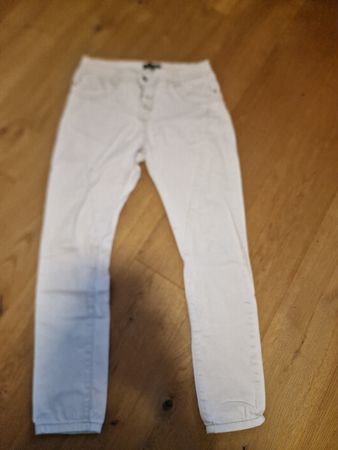 Hose in Beige, Groesse 38 bequem,!