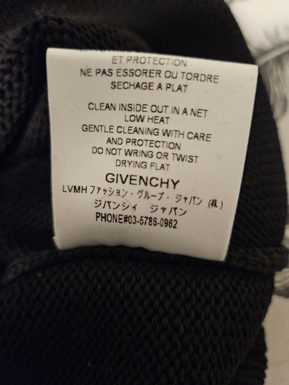 Givenchy Maglioni & Felpe: Givenchy Pullover schwarz Gr. S Original – Nuovo (secondo la descrizione) da Kreuzlingen venduto da RahMal 8