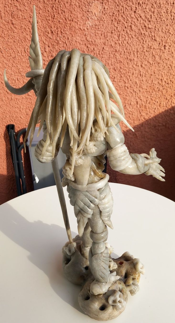 Statuette: Predator Figur, Handarbeit! – Usato da Au ZH venduto da Nostronomo 3