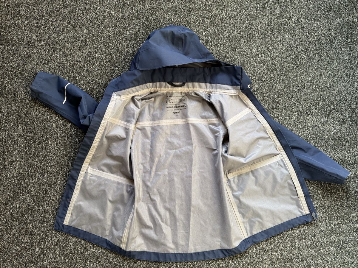 Reima Giacche & Cappotti: Reima TEC+ Voyager Regenjacke, 134 – Usato da Wermatswil venduto da angre 2