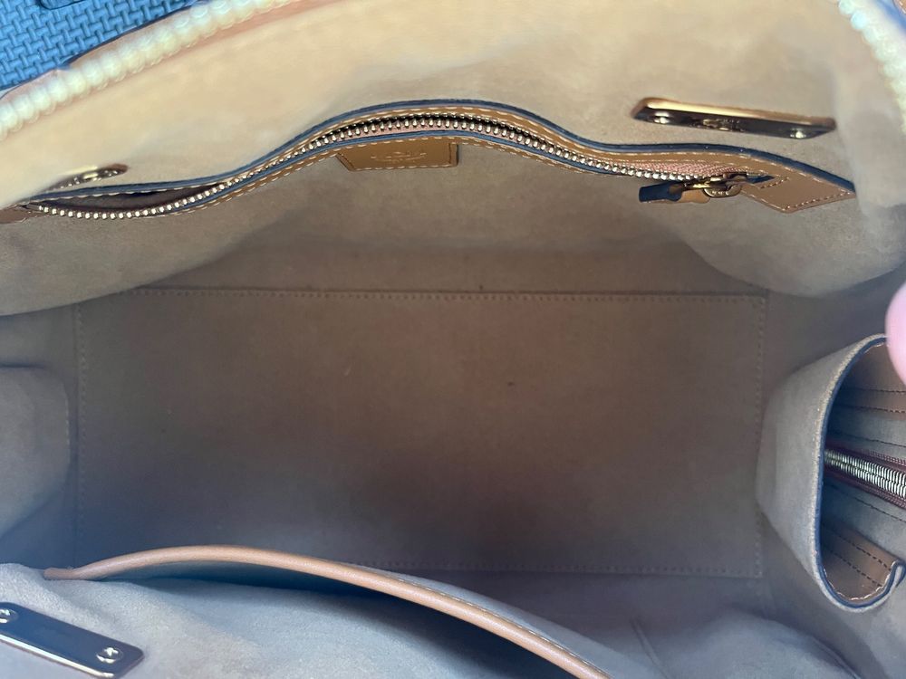 Mcm Sacs femmes: Gepflegte MCM Tasche – D'occasion à Muttenz par Mi_iji 4