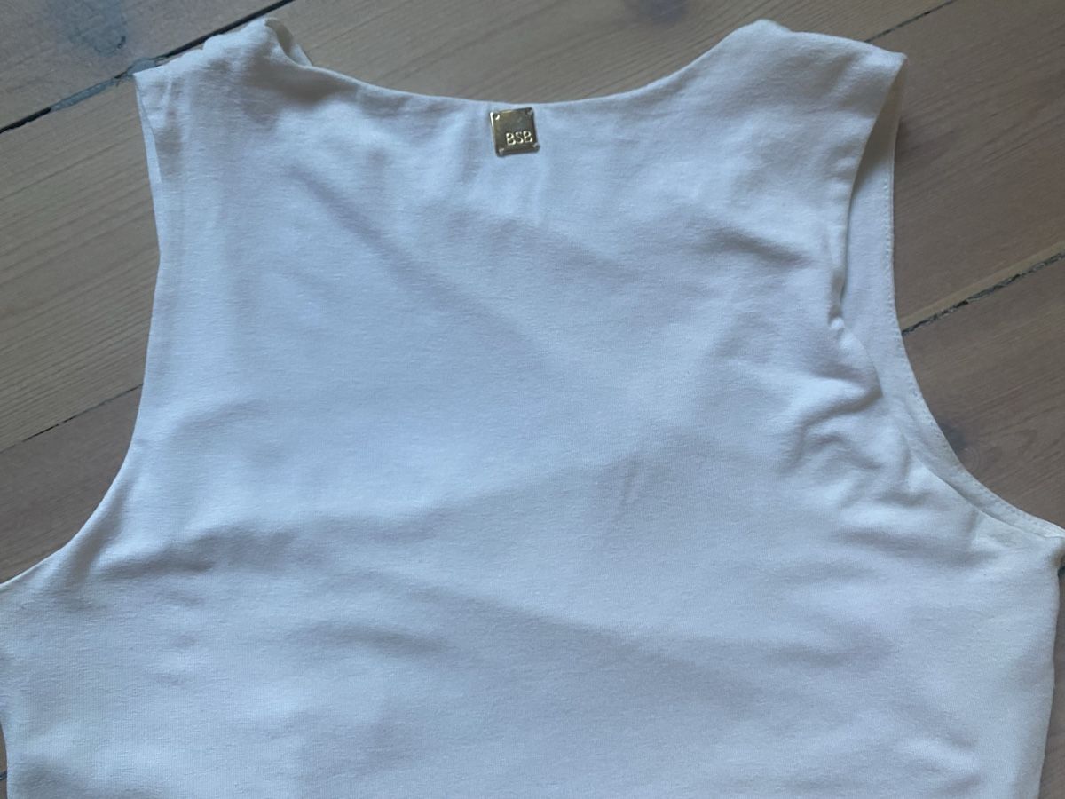 Top: BSB Collection Tank Top – Usato da Chêne-Bourg venduto da car_d88h 2