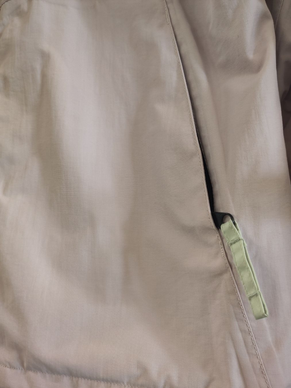 Rukka Vestes: Rukka Regenjacke in hellrosa  – D'occasion à Pratteln par Cartonsducoeur_bl 1