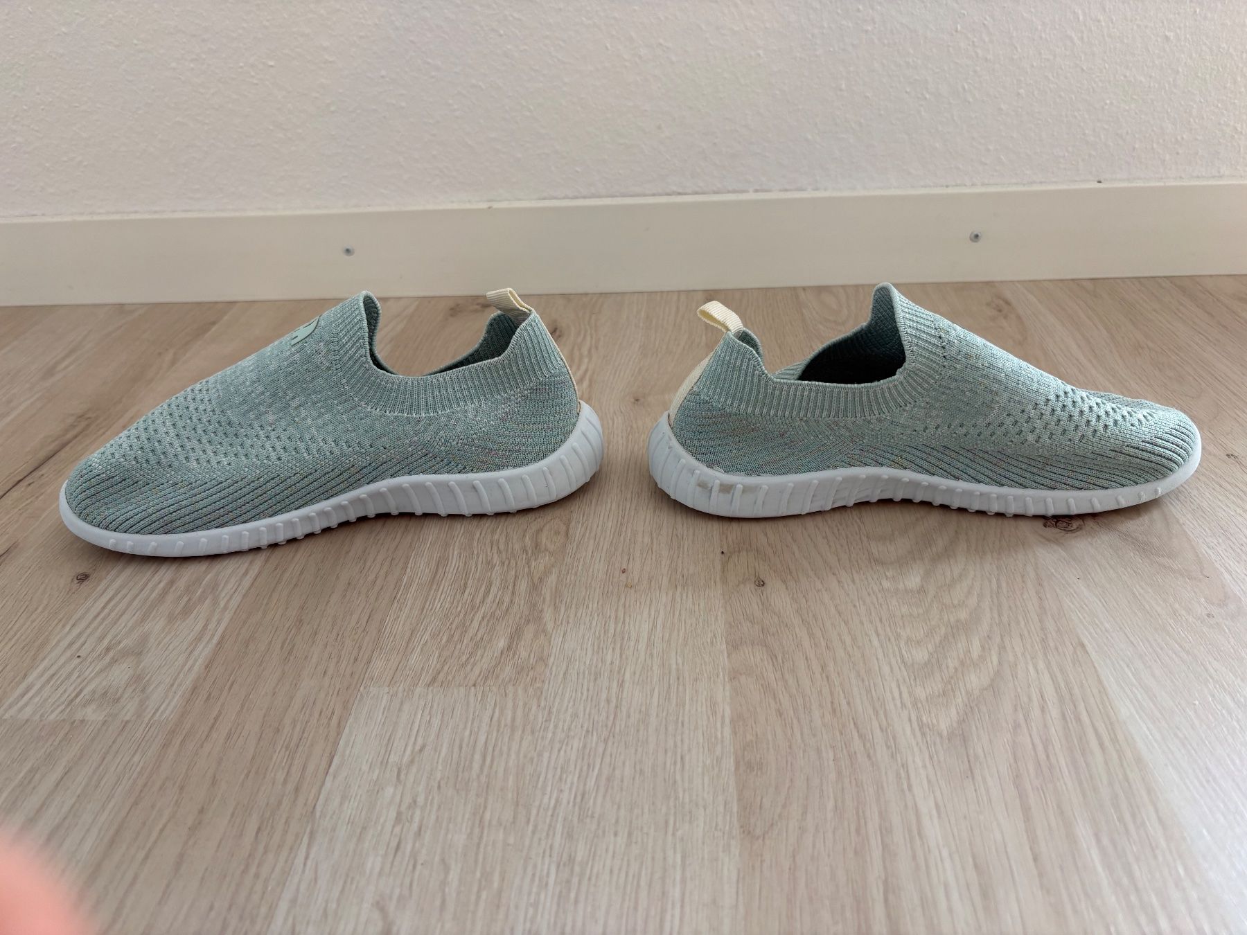 Elefanten Scarpe per ragazzi: Turnschuhe Elefanten gr 34 – Usato da Egg b. Zürich venduto da dalanna 1