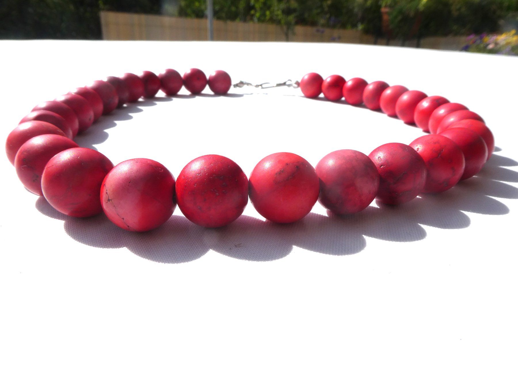 Ketten: Schönes Collier mit roten Kugeln, Länge 45cm – Neu (gemäss Beschreibung) aus Gattikon von kaandooh 4