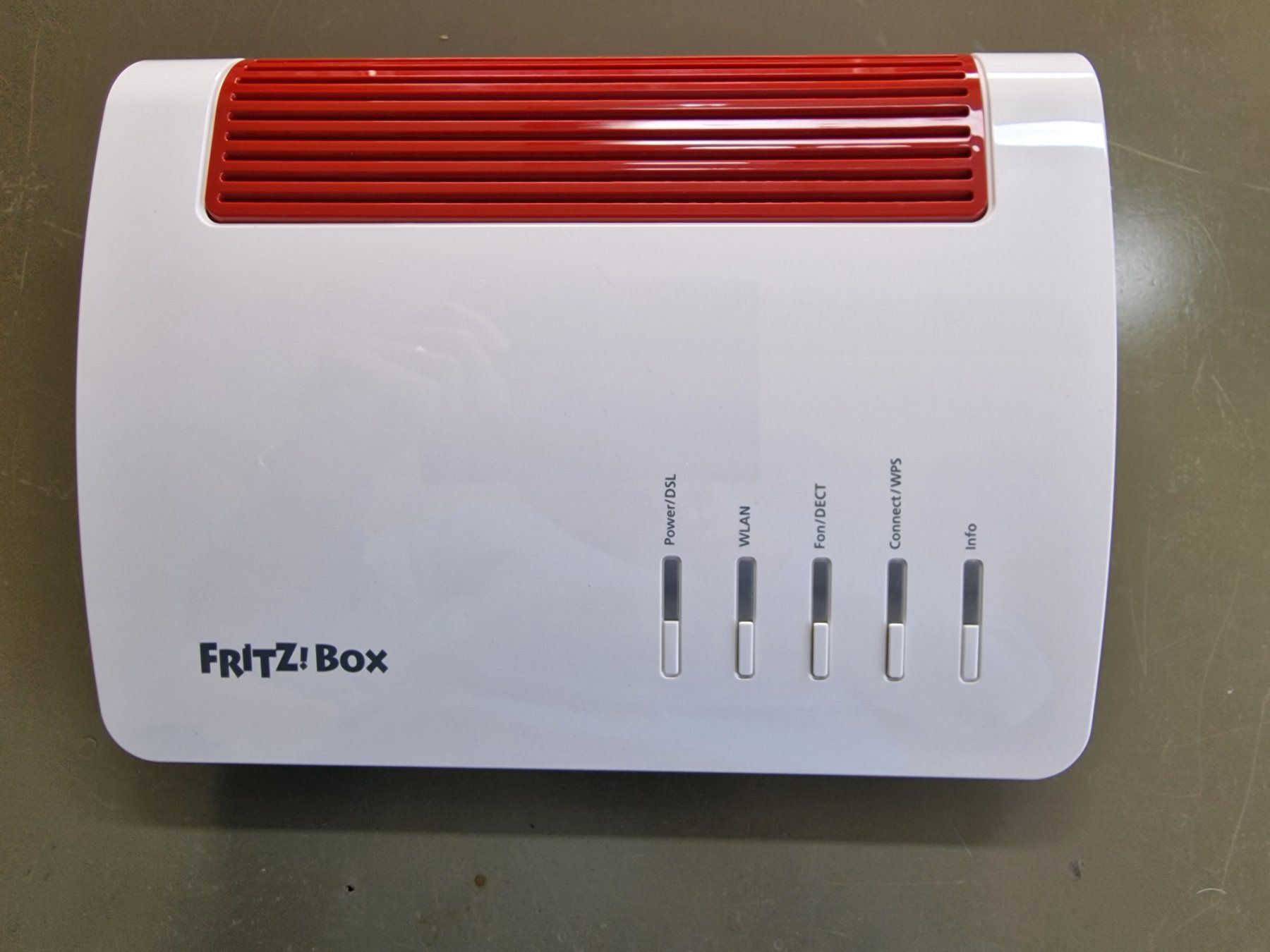 Modem & Router: FRITZ!Box 7590 AX DSL-Router – Usato da Stein AR venduto da HeinzBolliAG