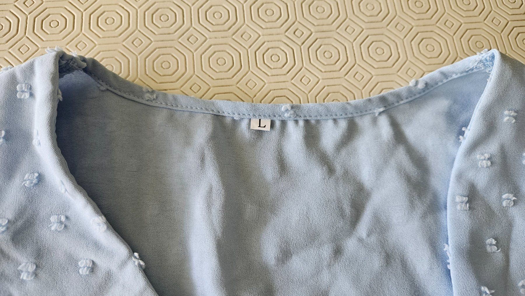 Camicette: Blusa azzurra poliestere tg.L – Usato da Melano venduto da H-Sara 2