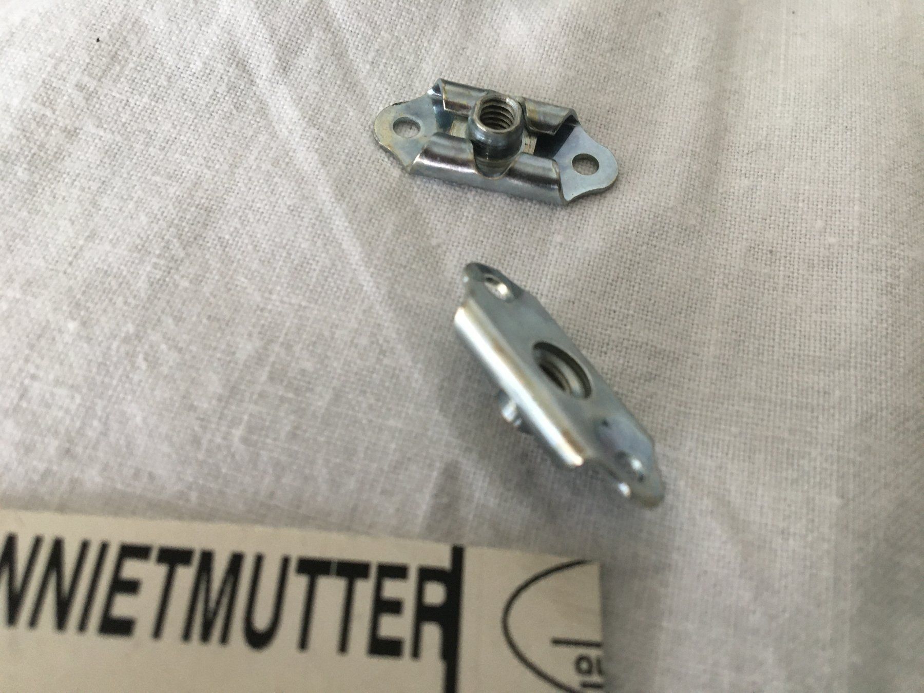 Ferramenta: Annietmutter M3 und M4 – Nuovo (secondo la descrizione) da Bergdietikon venduto da Werkler33 2