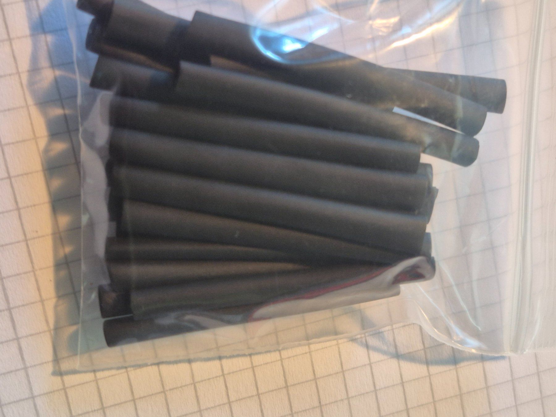 Tutti gli attrezzi: 25x 2.5mm  Schrumpfschlauch 1:2 – Nuovo e nell'imballaggio originale da Bigenthal venduto da fugo