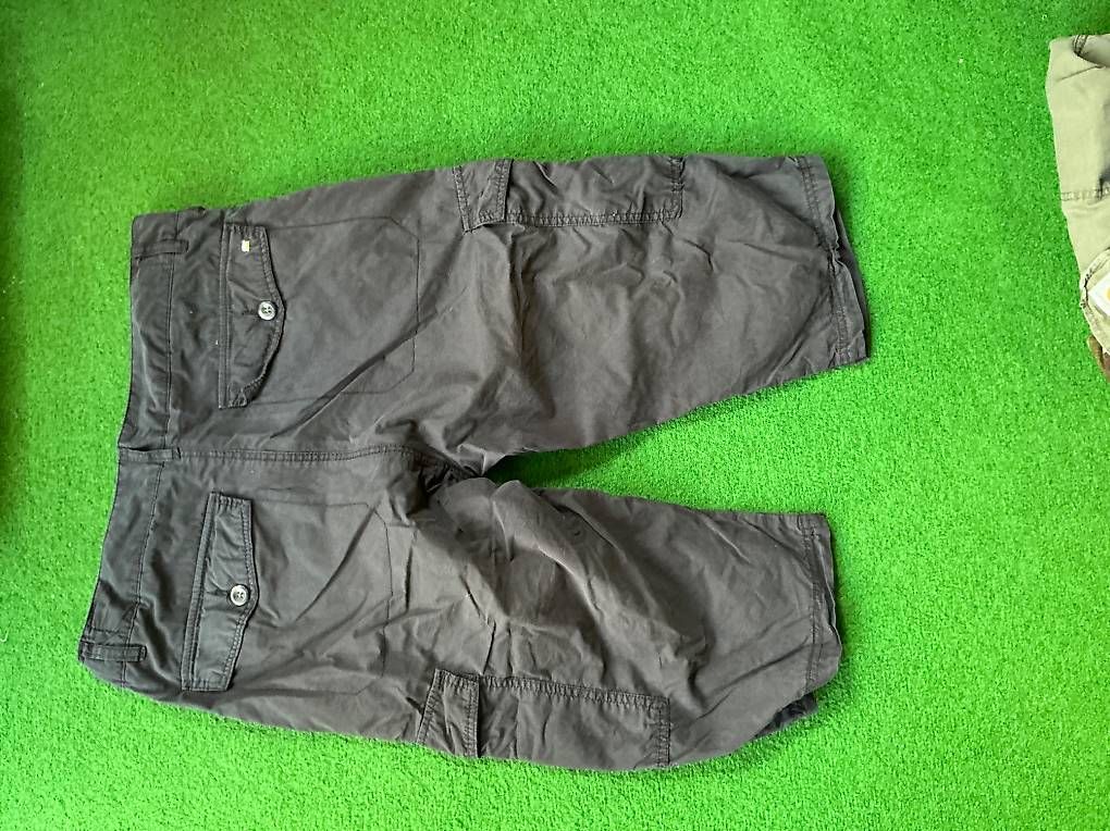 Pantaloni: Shorts Madison Grösse L – Usato da Oberwil BL venduto da Nikki13 1