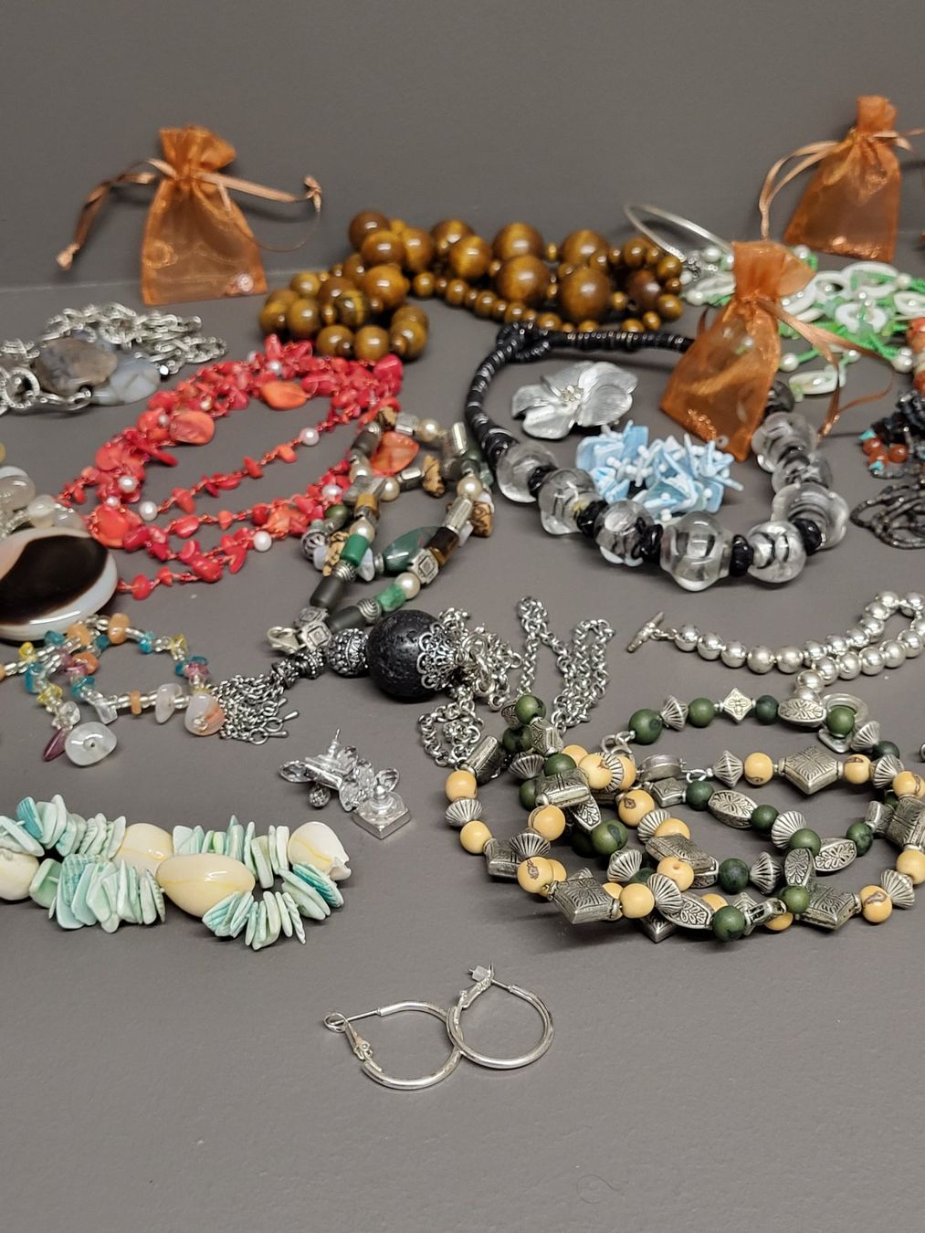Sonstiger Schmuck: Lot von diversem Modeschmuck – Gebraucht aus Zürich von BOAC1943 3