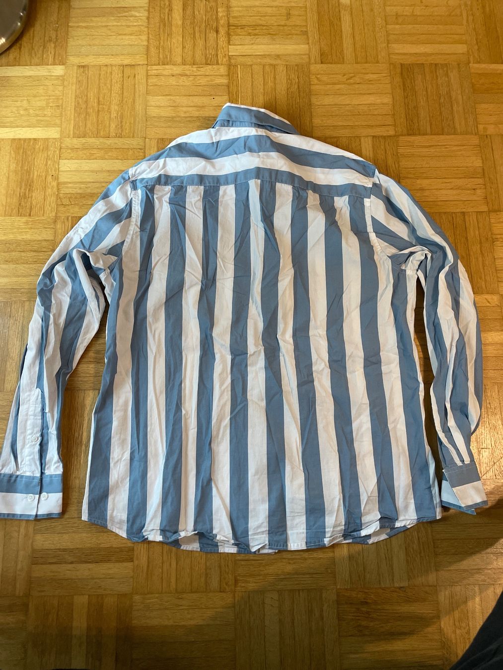 H&M Chemisiers: Bluse, Hemd von H&M Grösse L – D'occasion à Winterthur par mamba2021 4