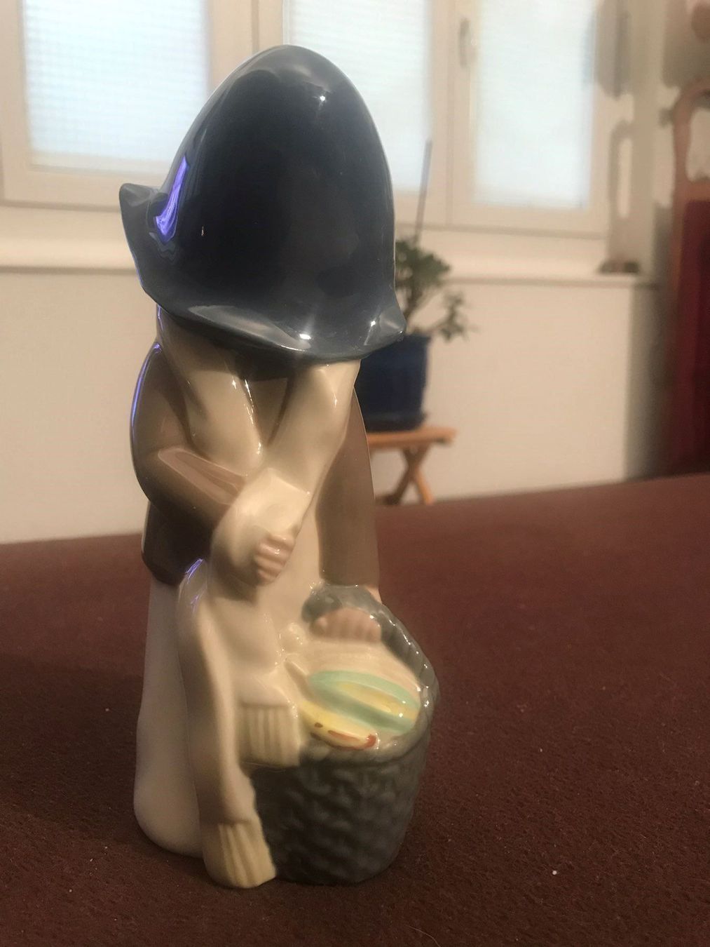 Statuette: Porzellan Figure – Usato da Mehlsecken venduto da Reymau 2