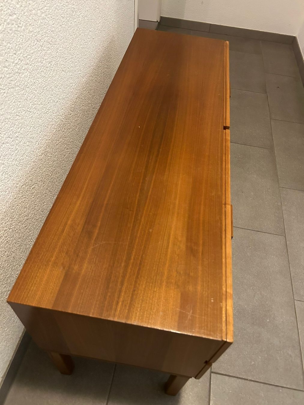 Cassettiere: Sideboard année 50-60 en teck avec 4 tiroirs – Usato da Echallens venduto da VintageMann 4