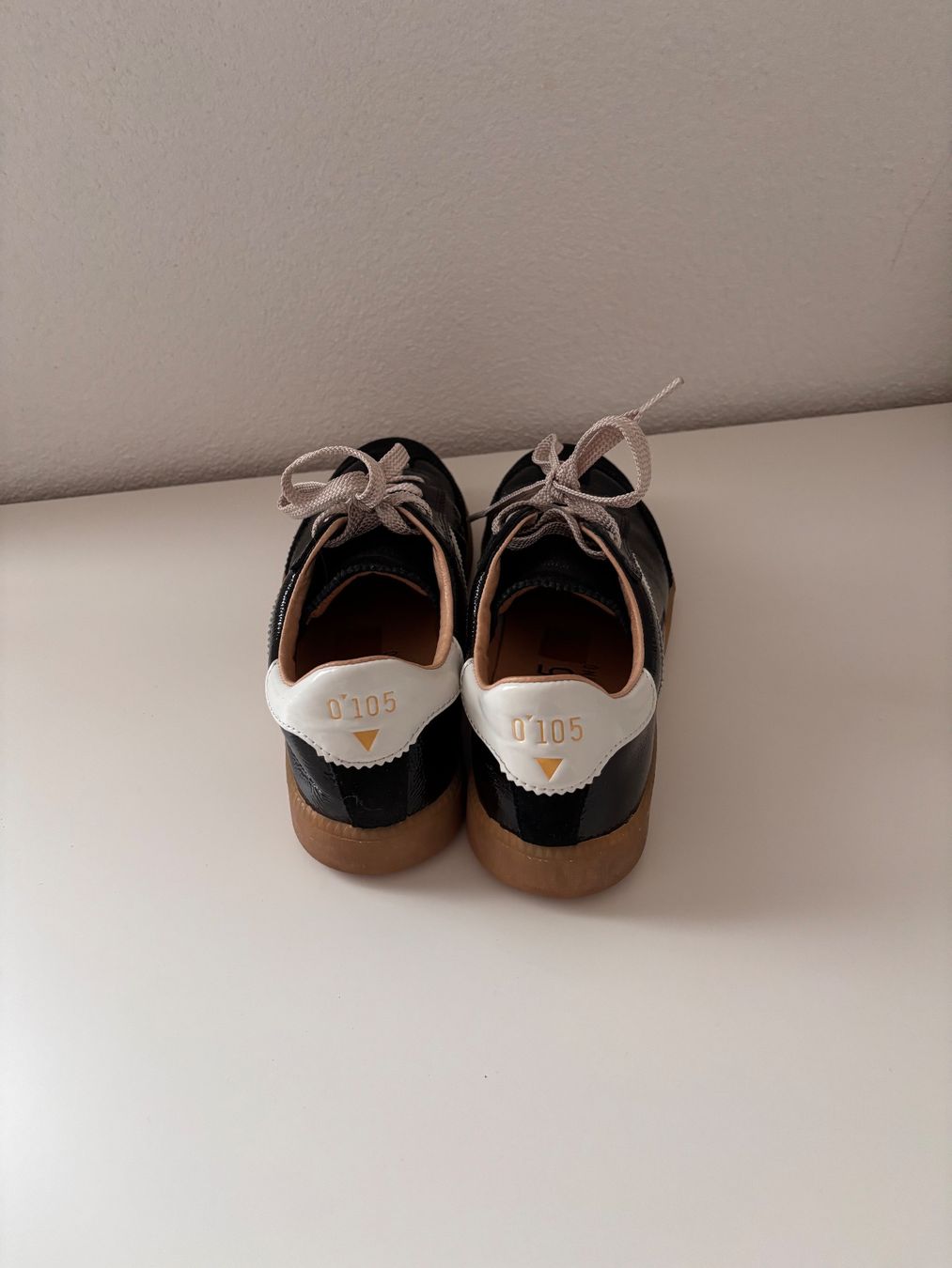 Damenschuhe: Basquettes 0-105 noires comme neuves – Gebraucht aus Morlon von mau_qj2x 1